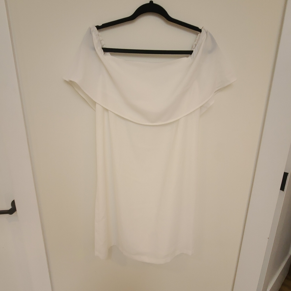 White David's Bridal Dress